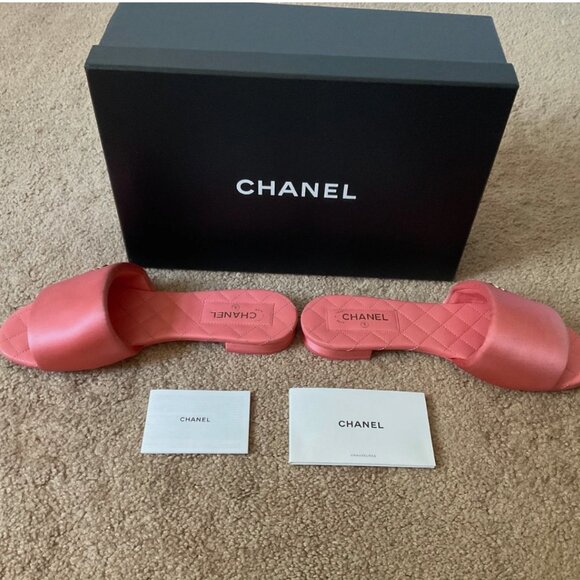 Authentic 22P Chanel satin sandals mules slides 38 C - Picture 7 of 8